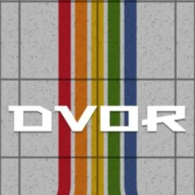 Dvor